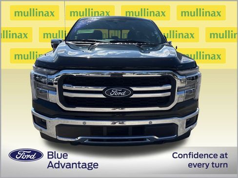 Used 2025 Ford F150 Lariat w/ Equipment Group 501A Mid image 11