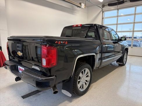 Used 2018 Chevrolet Silverado 1500 High Country image 8