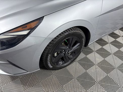 Used 2021 Hyundai Elantra SEL image 10