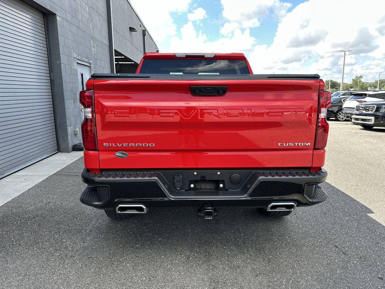 Used 2025 Chevrolet Silverado 1500 Custom Trail Boss AWD/4WD image 21