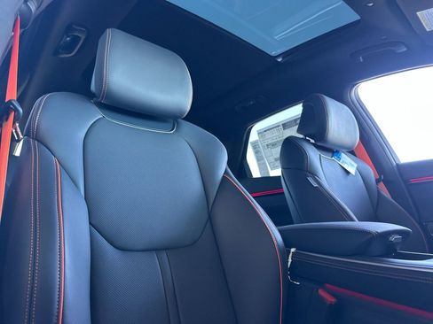 New 2026 Genesis GV70 3.5T Sport Advanced image 17