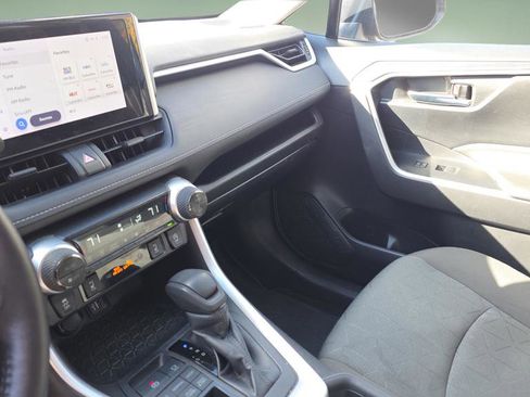 Used 2023 Toyota RAV4 XLE image 12