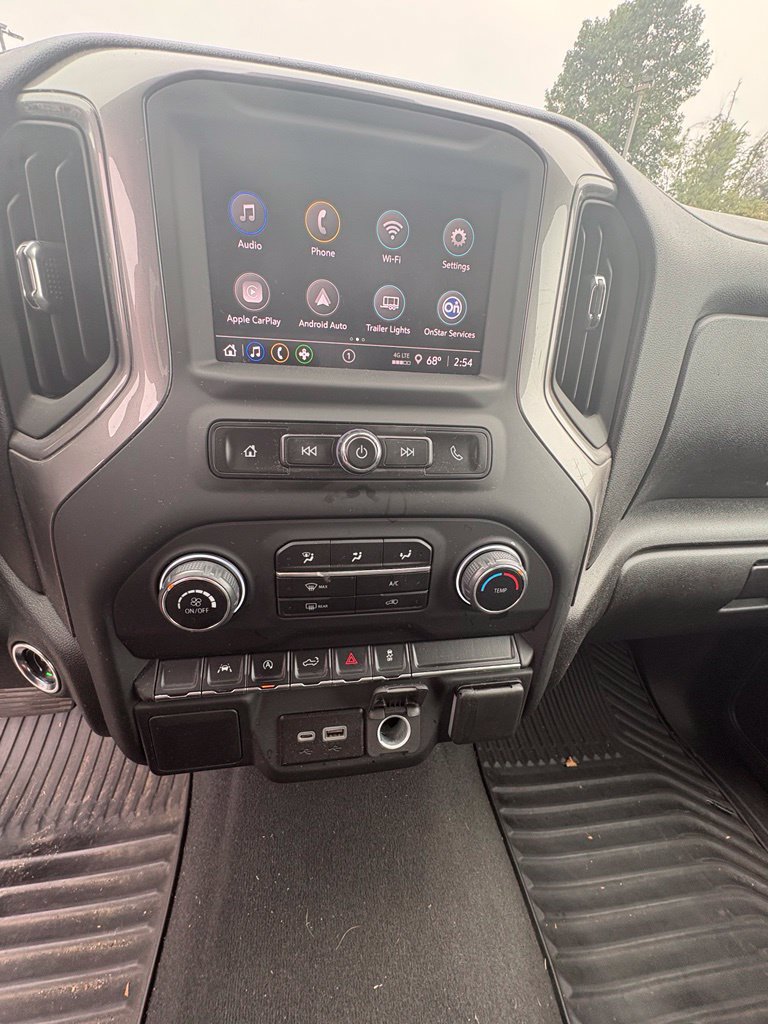 Used 2024 Chevrolet Silverado 1500 Custom AWD/4WD image 17