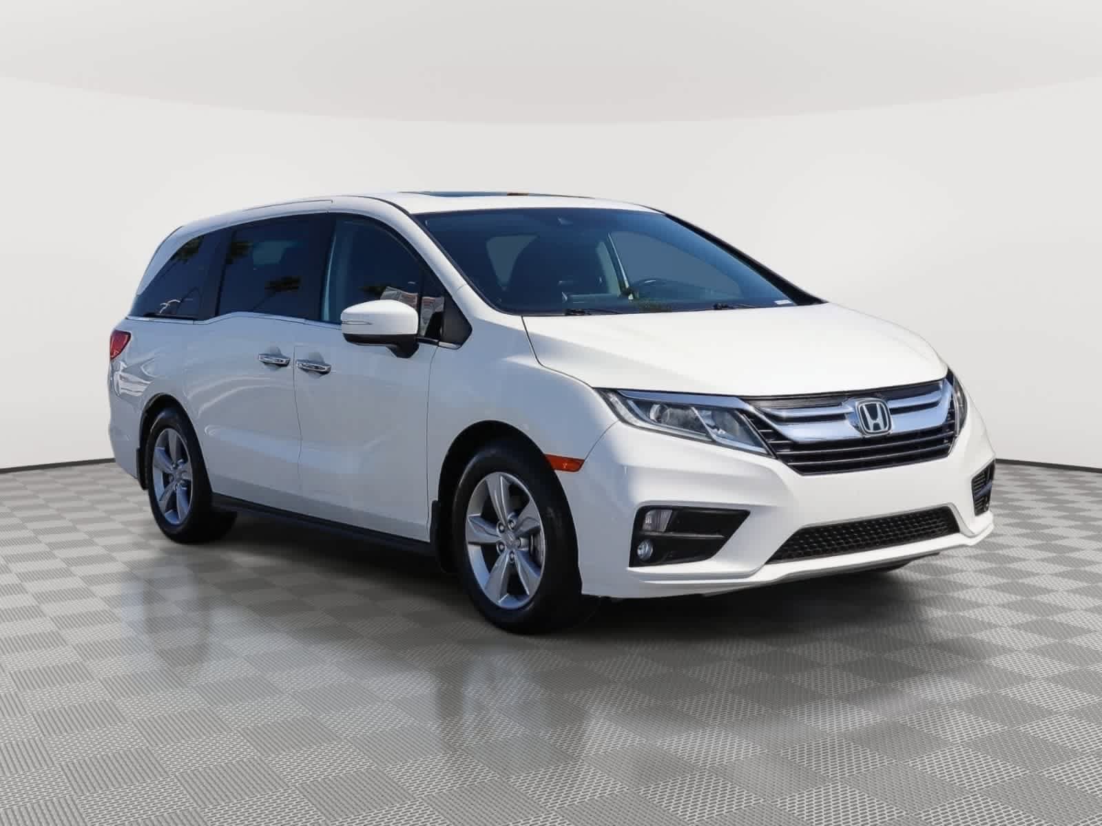 Used 2018 Honda Odyssey EX-L image 3