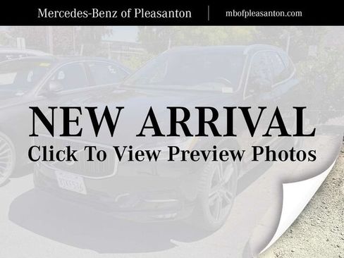 Used 2021 Volvo XC60 T5 Momentum w/ Protection Package Premier FWD image 1