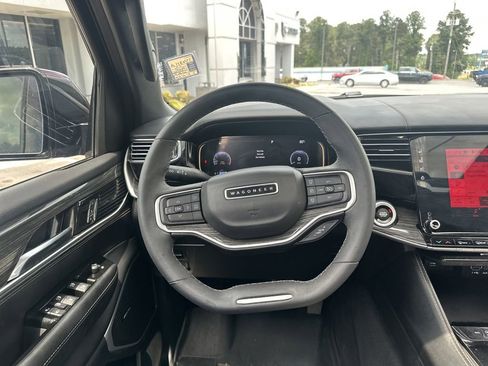 Used 2022 Jeep Wagoneer Series II w/ Convenience Group I RWD image 24