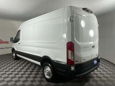 Used 2023 Ford Transit 250 Medium Roof AWD image 5
