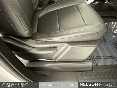 Used 2020 GMC Sierra 1500 4x4 Crew Cab image 28