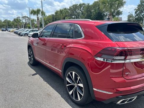 Used 2024 Volkswagen Atlas Cross Sport SEL Premium R-Line AWD/4WD image 7