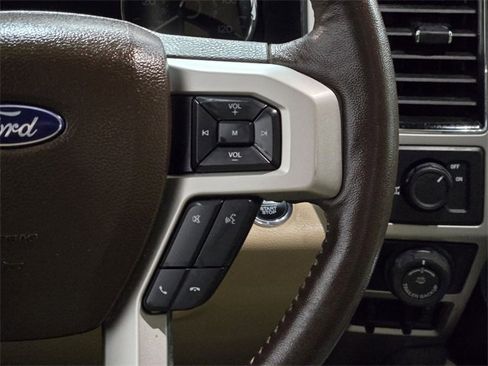 Used 2018 Ford F150 Lariat w/ Equipment Group 502A Luxury image 24