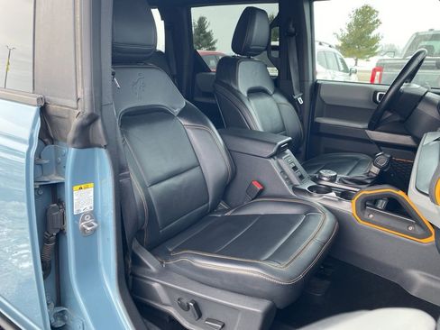 Used 2022 Ford Bronco Badlands w/ Sasquatch Package image 23