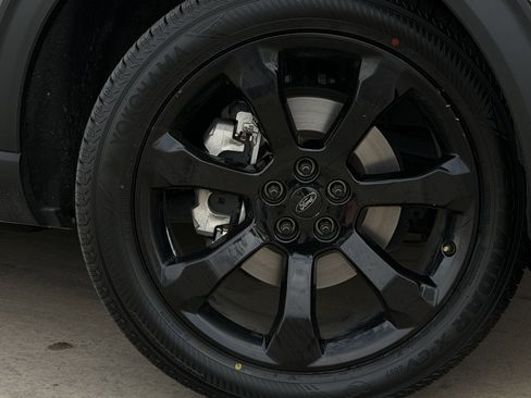 Certified 2023 Ford Explorer ST-Line w/ Class IV Trailer Tow Package RWD image 11