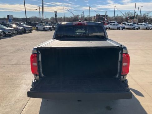 Used 2021 Chevrolet Colorado ZR2 w/ Colorado ZR2 Bison Edition image 25