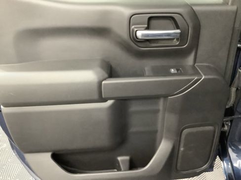 Used 2019 Chevrolet Silverado 1500 LT w/ All-Star Edition image 5