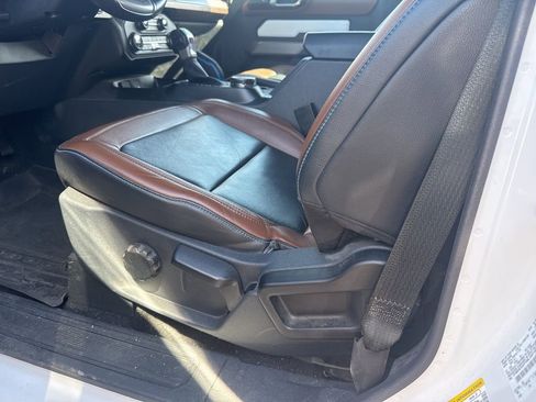 Used 2021 Ford Bronco Outer Banks image 8