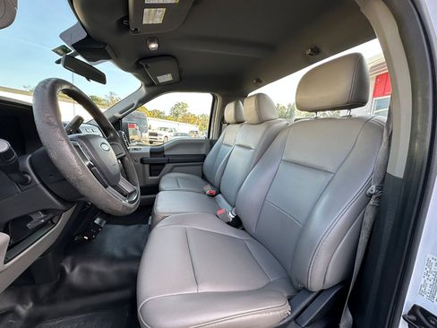 Used 2019 Ford F150 XL w/ Trailer Tow Package image 11