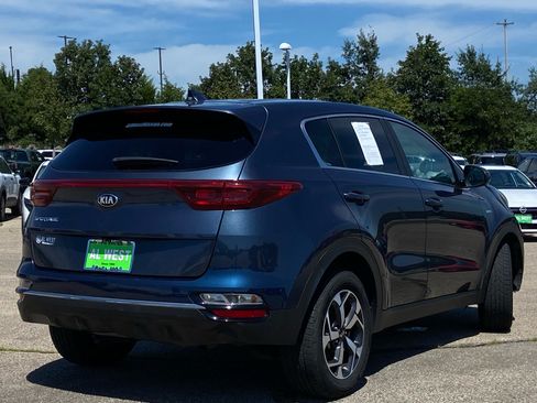 Used 2020 Kia Sportage LX AWD/4WD image 3
