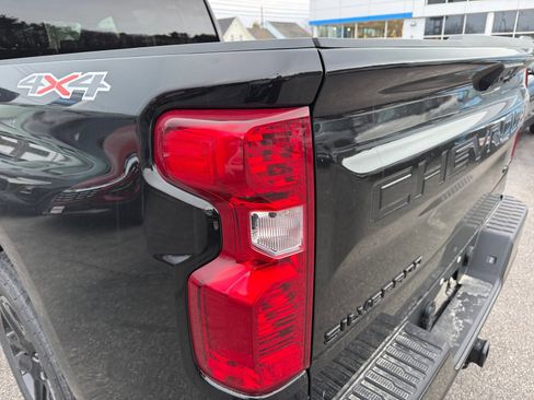 New 2026 Chevrolet Silverado 1500 Custom w/ LPO, Dark Essentials Package image 15