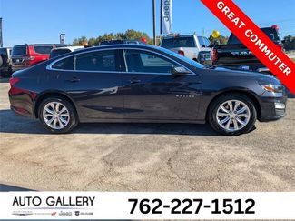 Used 2023 Chevrolet Malibu LT video 3