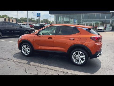 Certified 2023 Buick Encore GX Preferred w/ Cold Weather Comfort Package FWD image 6