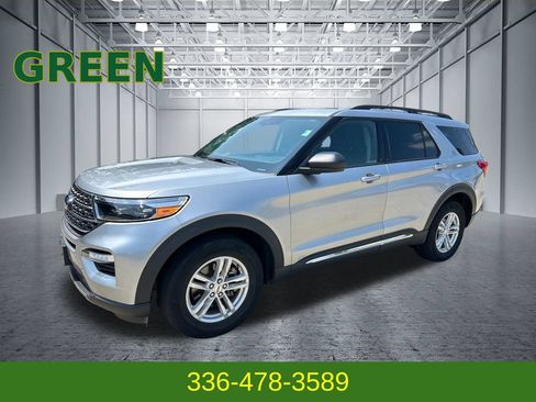 Used 2022 Ford Explorer XLT w/ Equipment Group 202A AWD/4WD image 1