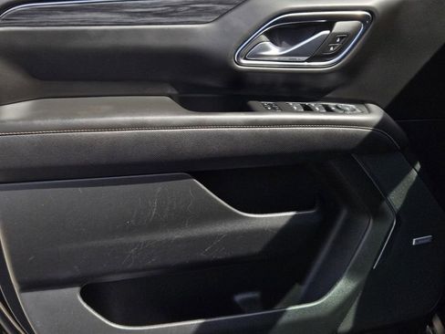 Used 2024 GMC Yukon SLT image 18