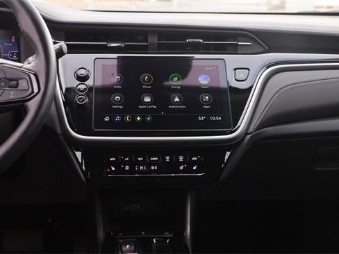 Used 2023 Chevrolet Bolt EUV LT w/ Comfort Package image 22