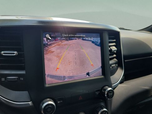 Used 2021 RAM 1500 Big Horn RWD image 29