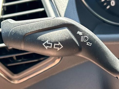 Used 2018 Ford Escape Titanium AWD/4WD image 32