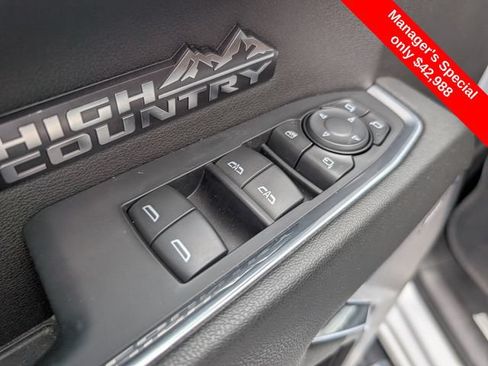 Used 2023 Chevrolet Silverado 1500 High Country w/ High Country Premium Package AWD/4WD image 16