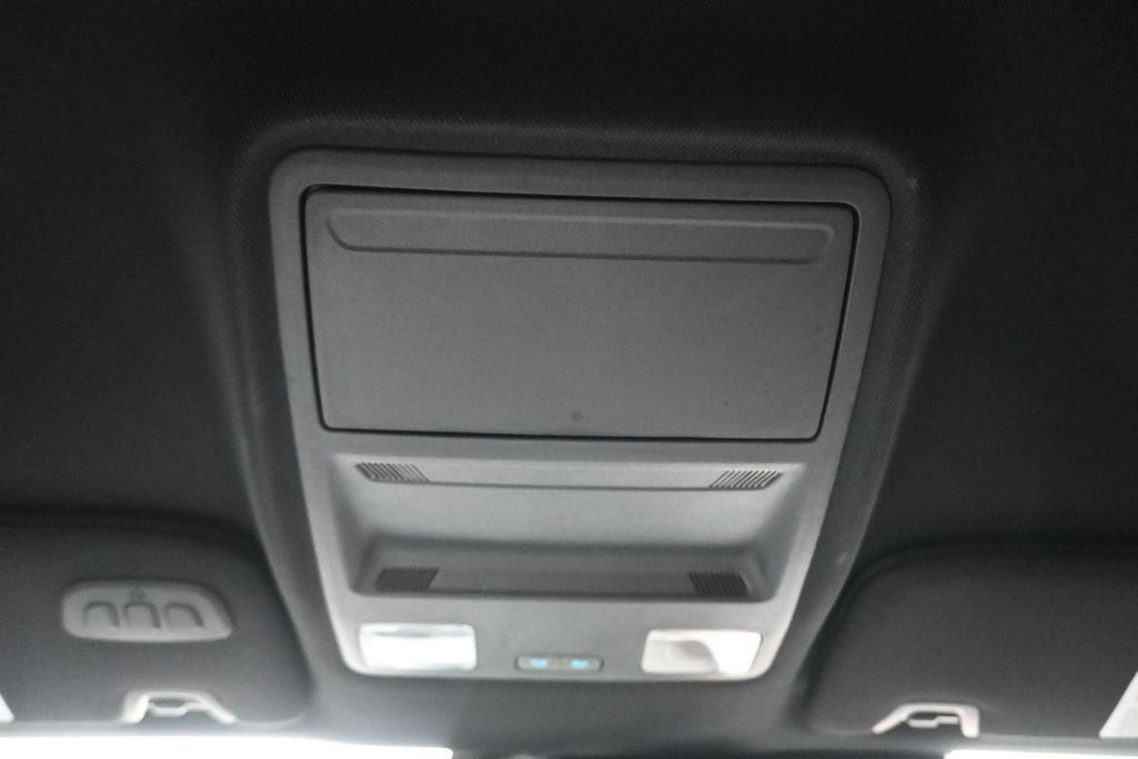 Used 2025 Ford Mustang GT Premium RWD image 26