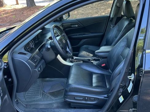 Used 2015 Honda Accord EX-L image 15