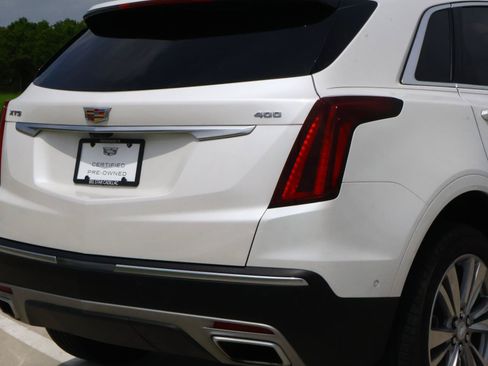 Used 2024 Cadillac XT5 Premium Luxury w/ Technology Package FWD image 11