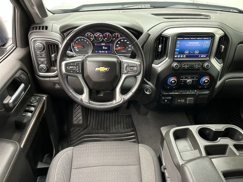 Used 2021 Chevrolet Silverado 1500 LT w/ Bed Protection Package AWD/4WD image 13