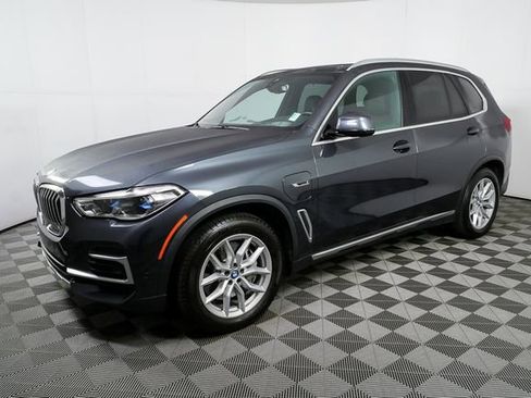 Used 2022 BMW X5 xDrive45e w/ Executive Package image 29