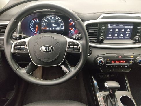 Used 2019 Kia Sorento EX FWD image 22