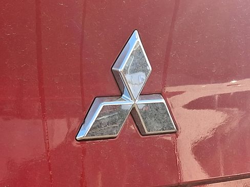 New 2025 Mitsubishi Outlander SE AWD/4WD image 10
