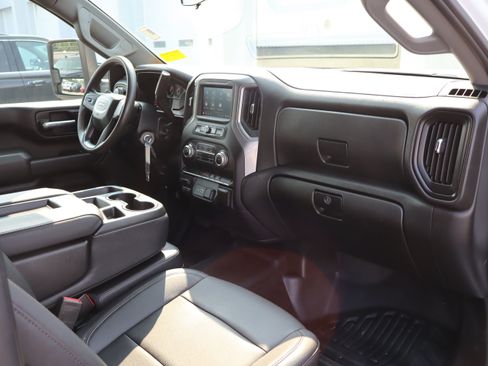 Used 2022 GMC Sierra 3500 Pro w/ Convenience Package AWD/4WD image 35