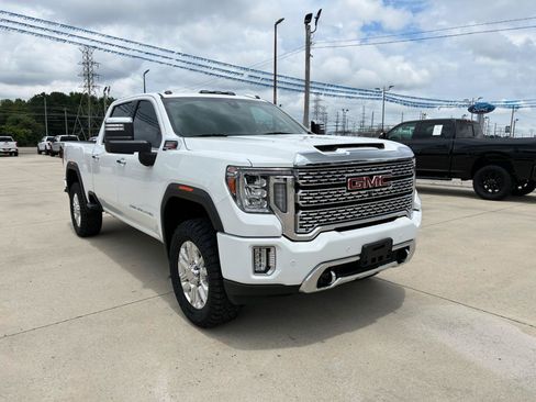 Used 2022 GMC Sierra 2500 Denali AWD/4WD image 4