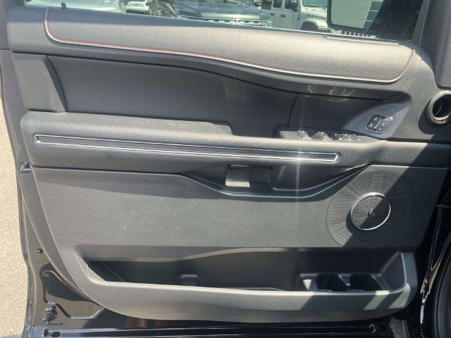 Used 2023 Ford Expedition Max Limited AWD/4WD image 18