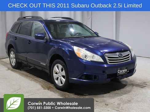 Used 2011 Subaru Outback 2.5i Limited image 1