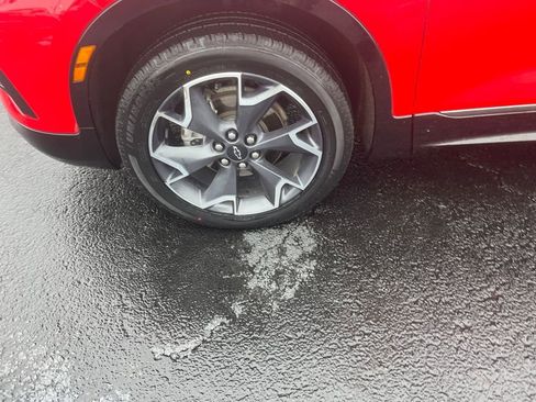 Used 2021 Chevrolet Blazer RS image 32