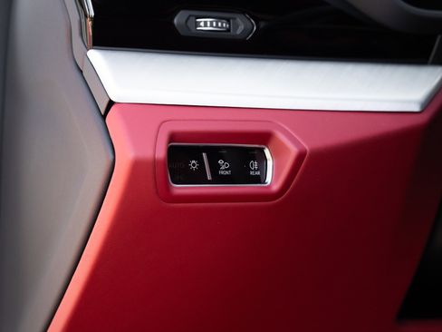 Used 2022 Lamborghini Urus image 35