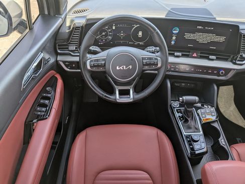 Certified 2023 Kia Sportage SX FWD image 15