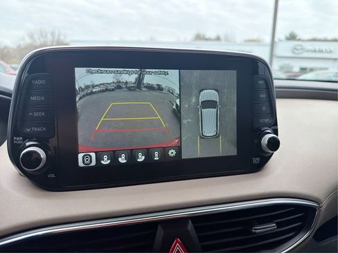 Used 2020 Hyundai Santa Fe Limited image 16