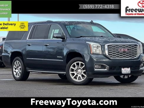 Used 2019 GMC Yukon XL Denali image 1