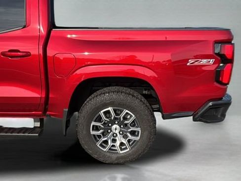 Certified 2025 Chevrolet Colorado Z71 w/ Technology Package image 32