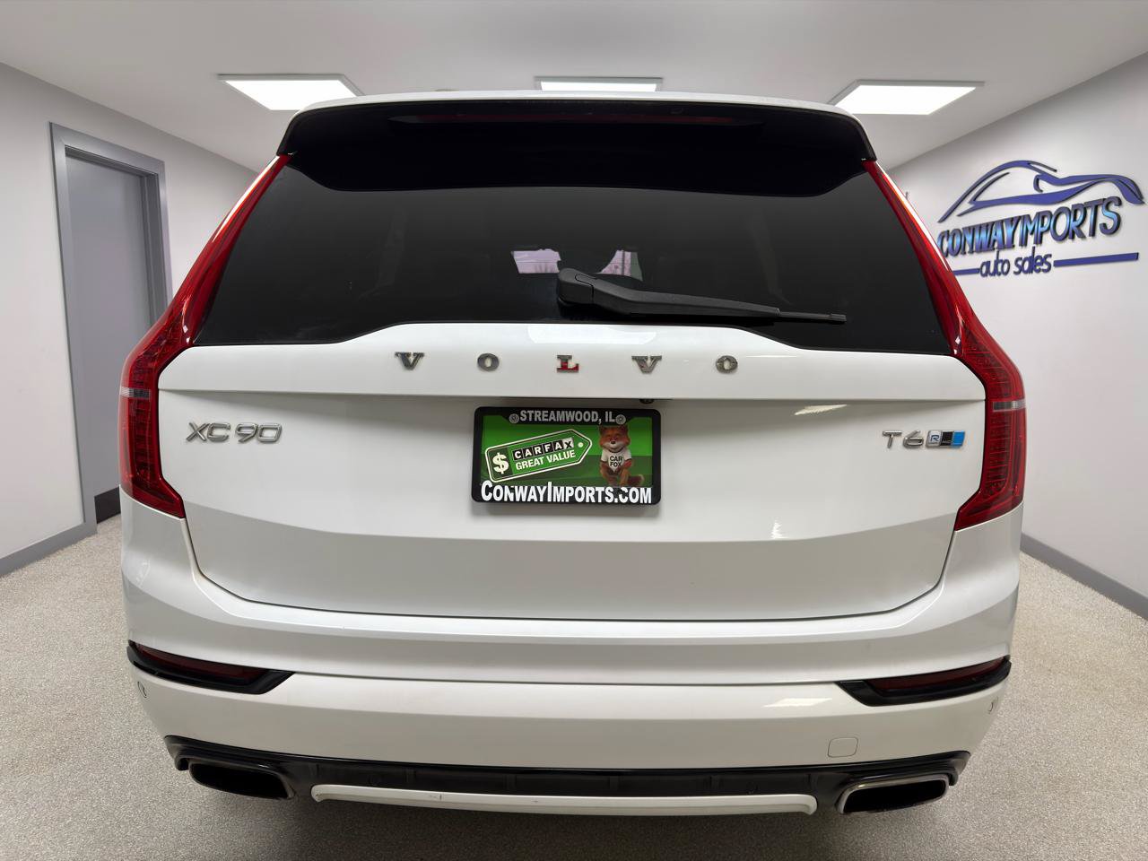 Used 2016 Volvo XC90 T6 R-Design w/ Protection Package AWD/4WD image 7