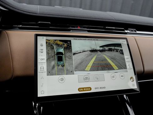 New 2025 Land Rover Range Rover Sport Dynamic SE image 14