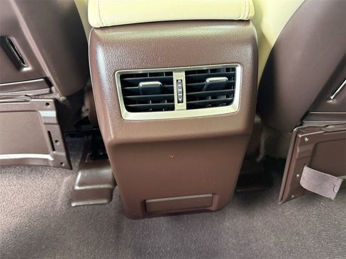 Used 2020 Lexus RX 350L Premium w/ Premium Package image 27